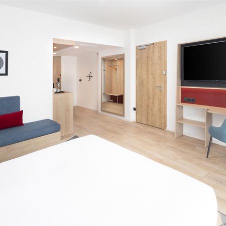 Hampton By Hilton เตอร์กู-มูเรช ภายนอก รูปภาพ