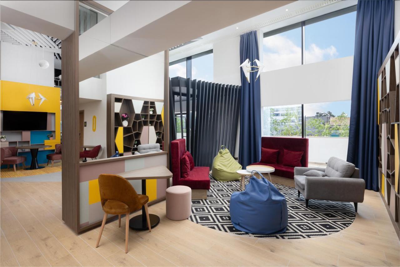 Hampton By Hilton เตอร์กู-มูเรช ภายนอก รูปภาพ