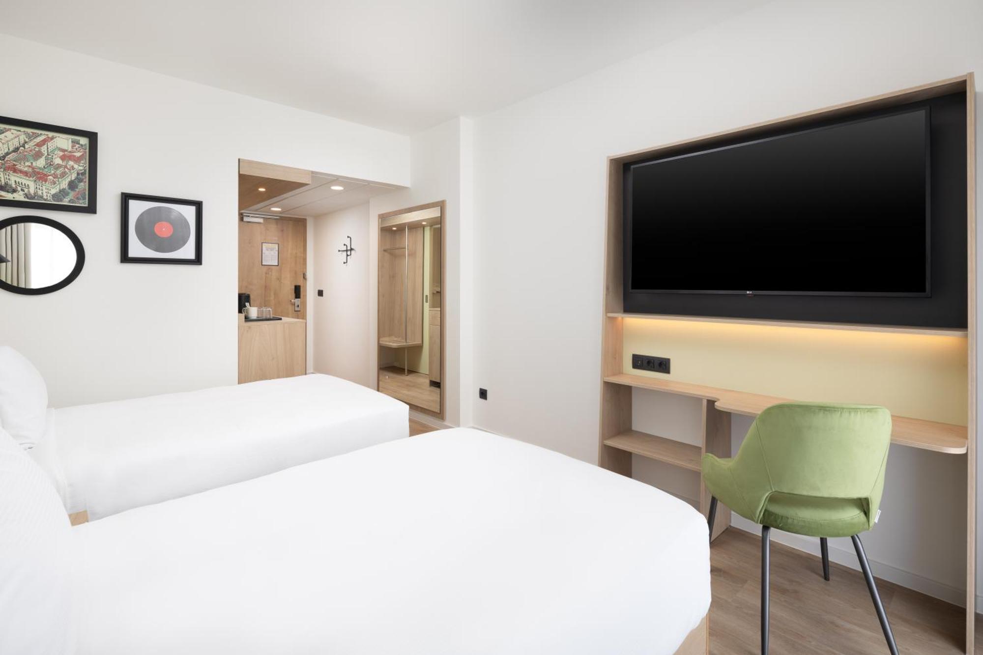 Hampton By Hilton เตอร์กู-มูเรช ภายนอก รูปภาพ