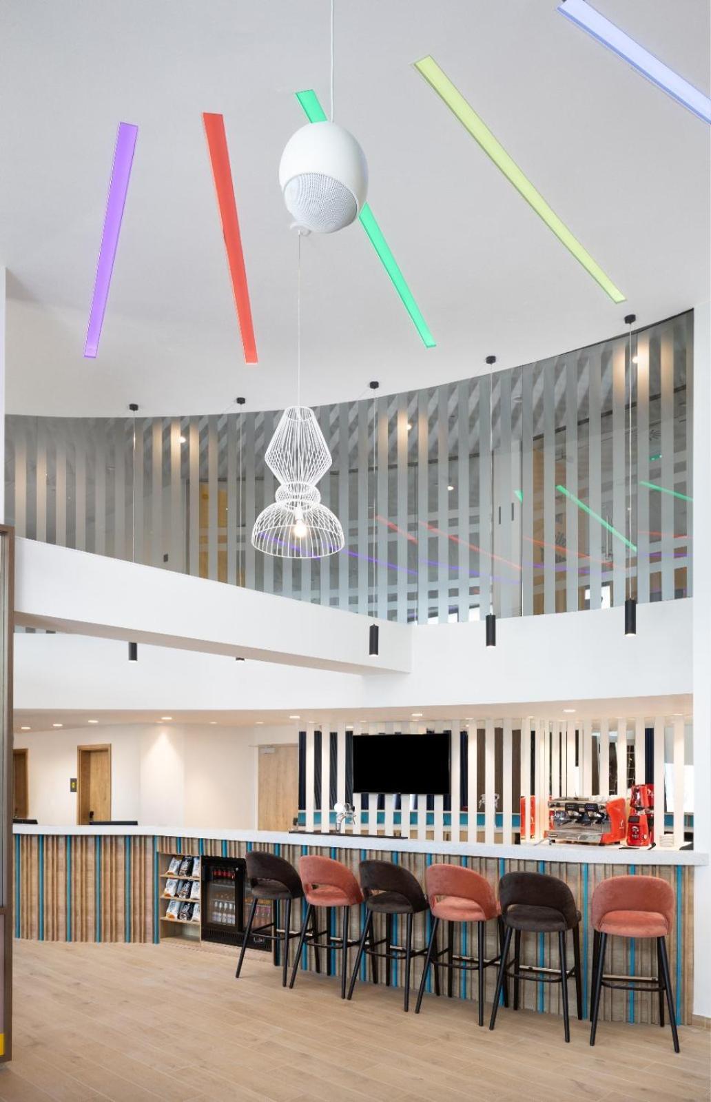 Hampton By Hilton เตอร์กู-มูเรช ภายนอก รูปภาพ