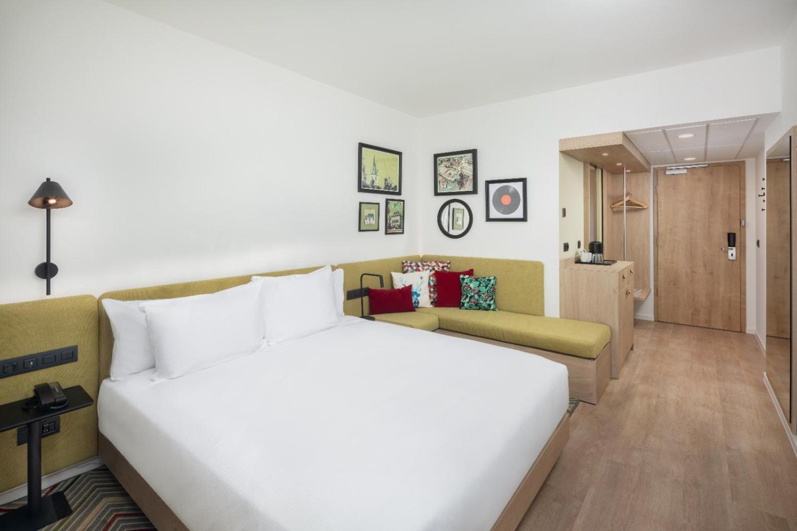 Hampton By Hilton เตอร์กู-มูเรช ภายนอก รูปภาพ